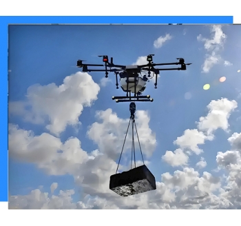 无人机吊运